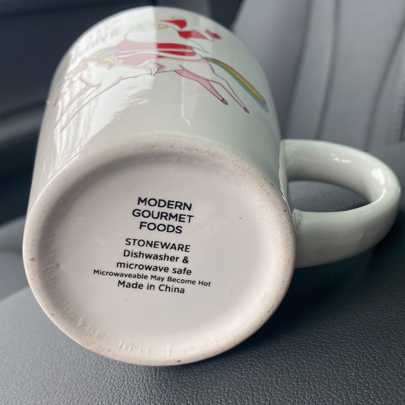 Christmas Unicorn Santa mug EUC - Picture 3 of 4